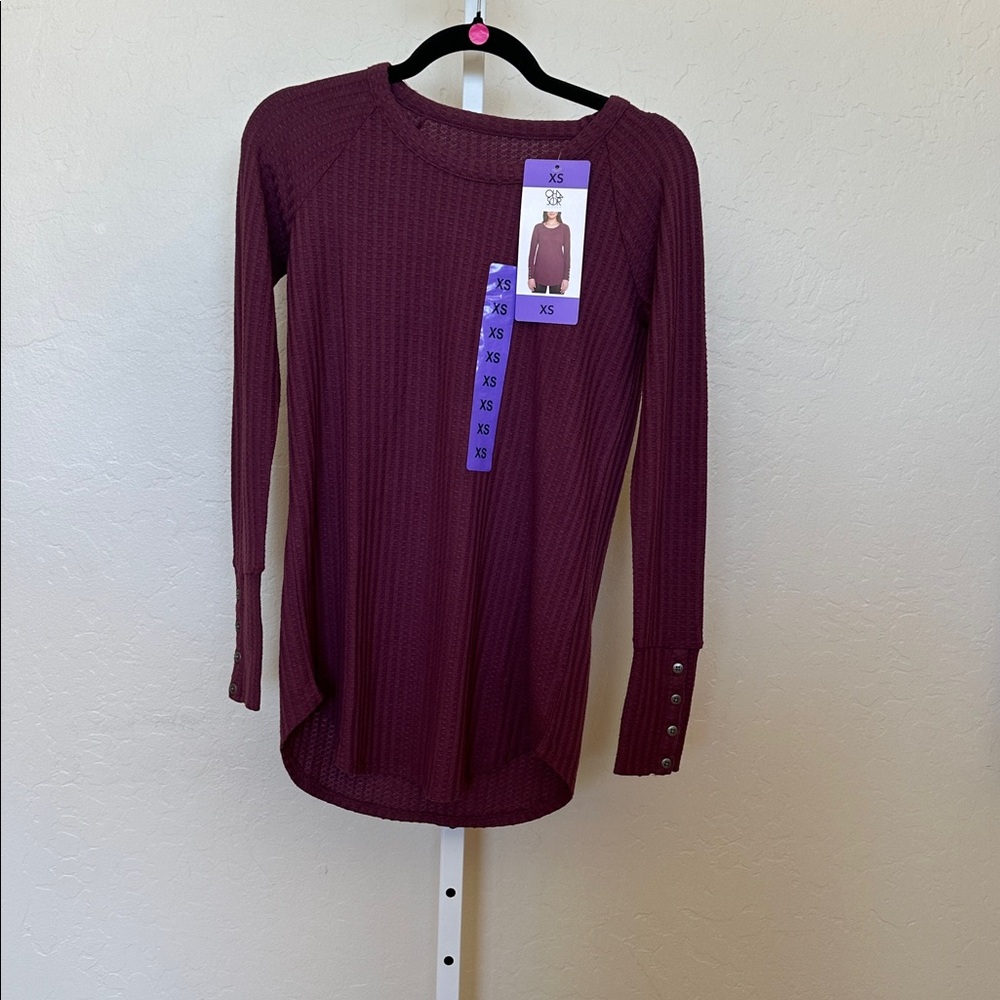 NWT Chaser Xs Waffle-knit Burgundy Long Sleeve Top with Button Cuffs